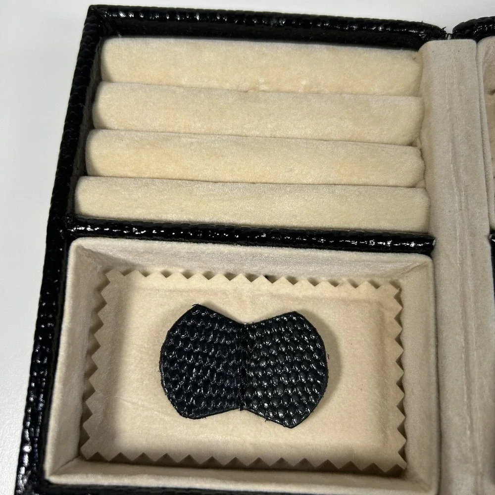 Portable Jewelry Box Organizer‎ Leather Jewellery Ornaments Case Travel Storage